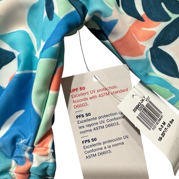 Old Navy Baby Girls Zip Front  Rashguard One-Piece Swimsuit Size 0-3 M UPF 50 - Picture 4 of 8